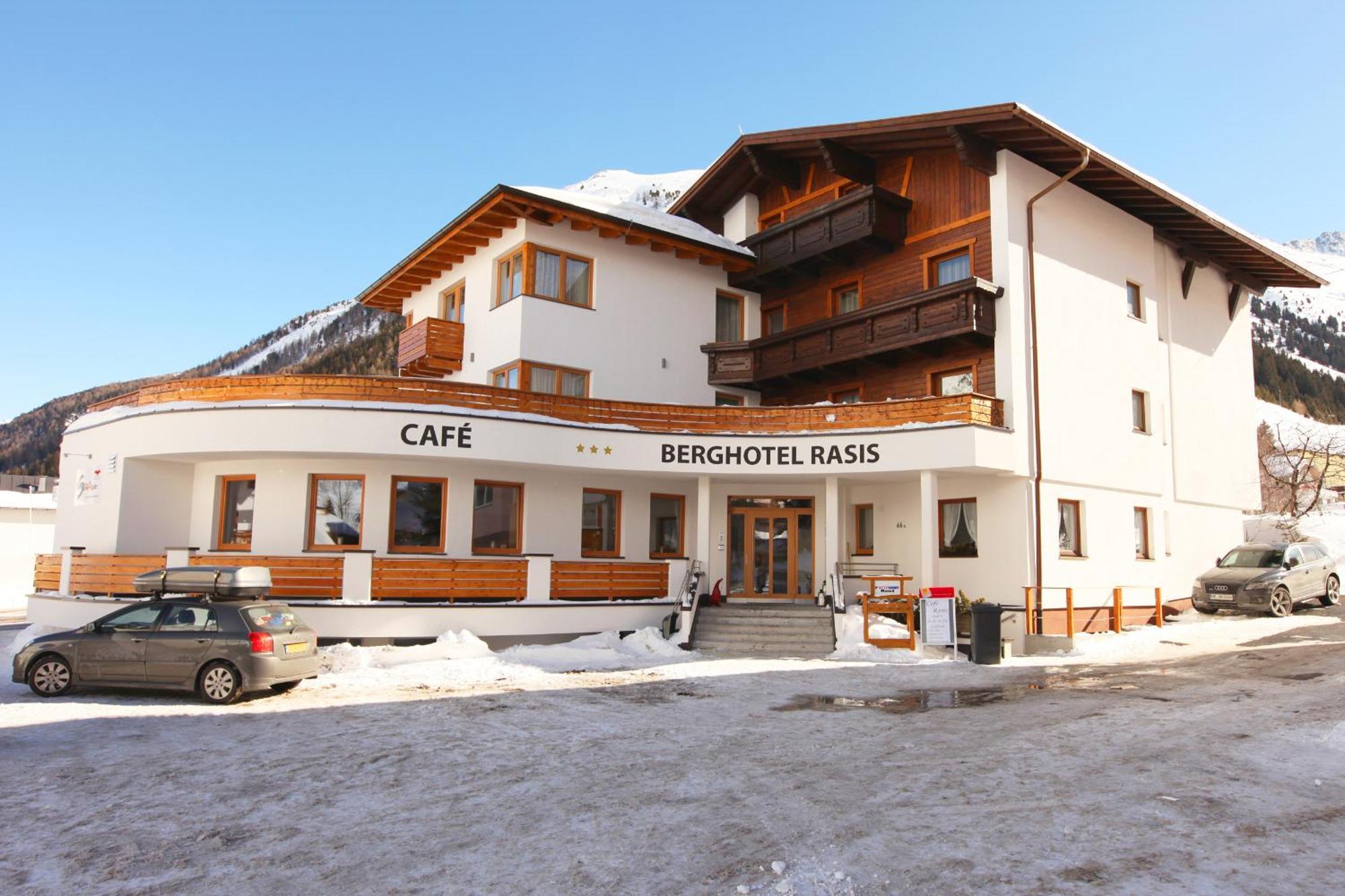 Berghotel Rasis Гальтюр Экстерьер фото