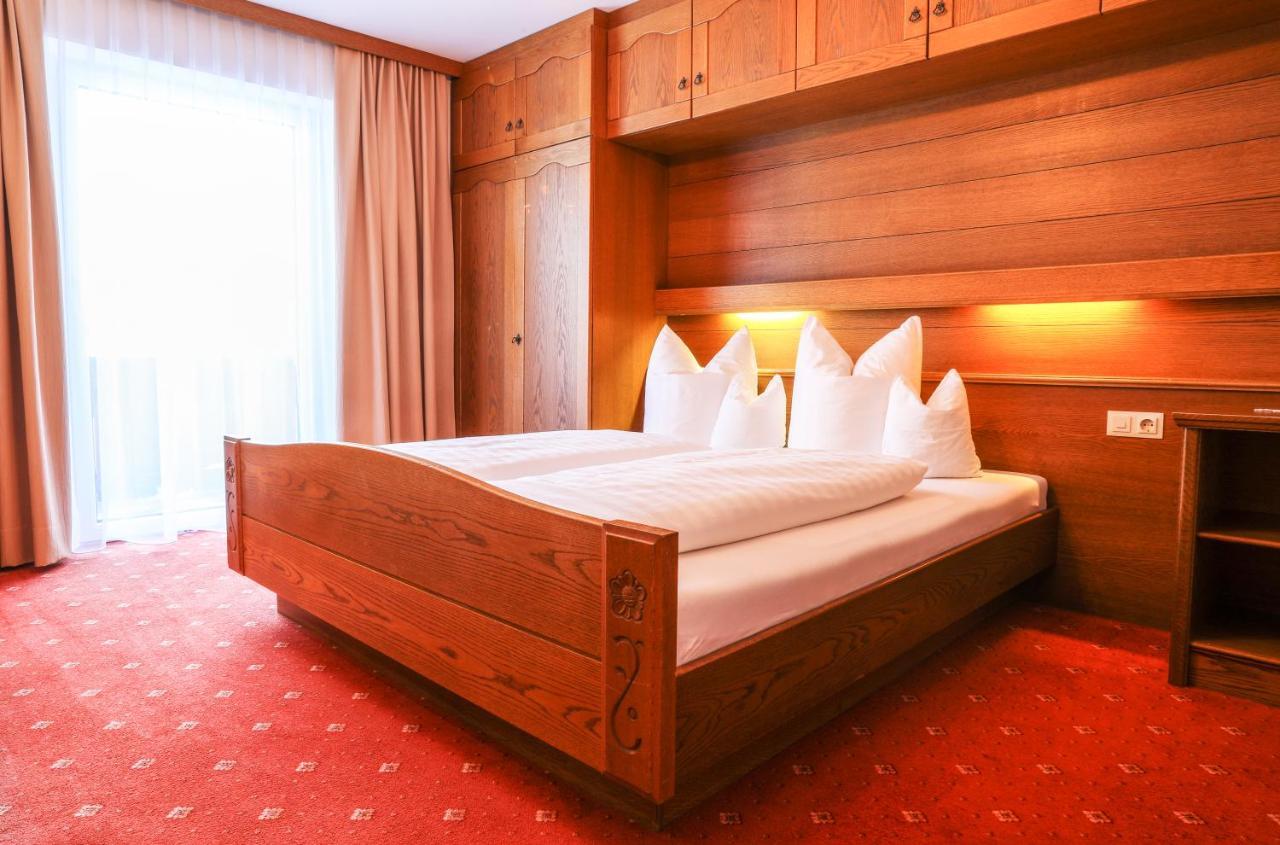Berghotel Rasis Гальтюр Экстерьер фото