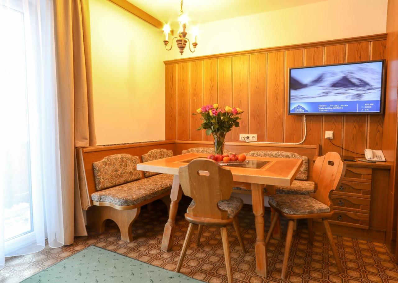 Berghotel Rasis Гальтюр Экстерьер фото