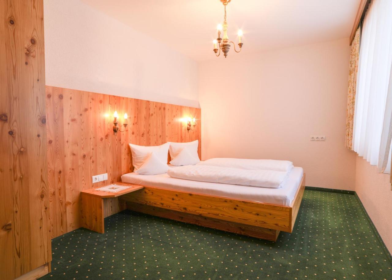 Berghotel Rasis Гальтюр Экстерьер фото