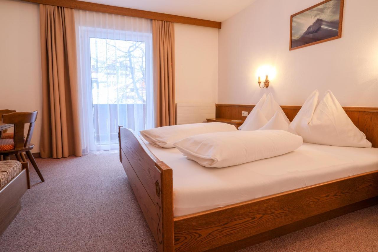 Berghotel Rasis Гальтюр Экстерьер фото